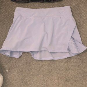 Lululemon play off the pleats tennis skirt
